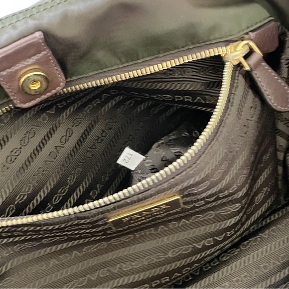 Prada brown Tessuto nylon and nappa leather gold hardware shoulder tote bag - Picture 10 of 11